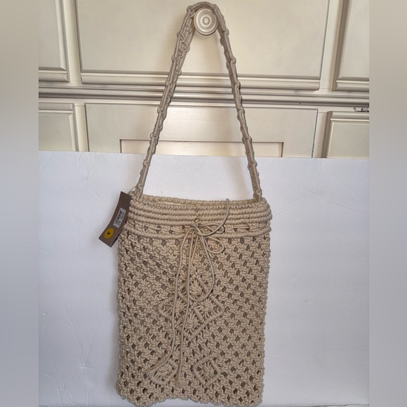 Crown Vintage‎ NWT Cream Crochet Knitted Shoulder Bag Beach Bag - Picture 1 of 5